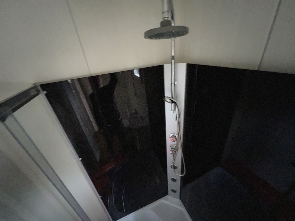 Unidad Residencial / Unidad de Oficina de 24 m2