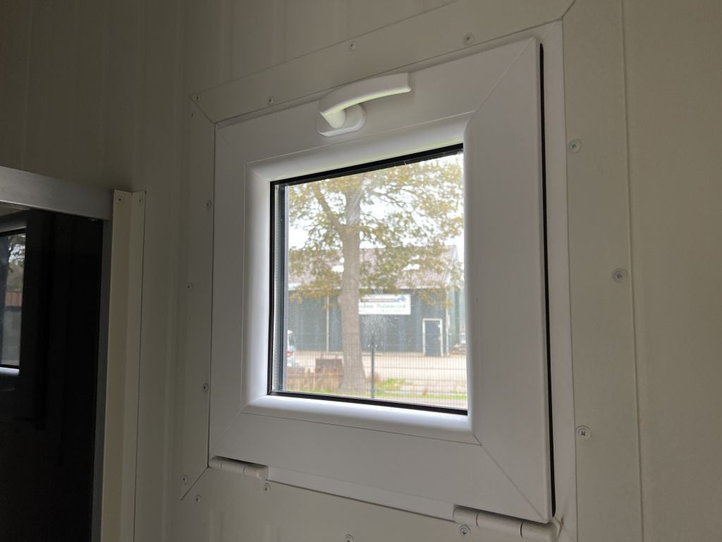 Unidad Residencial / Unidad de Oficina de 24 m2